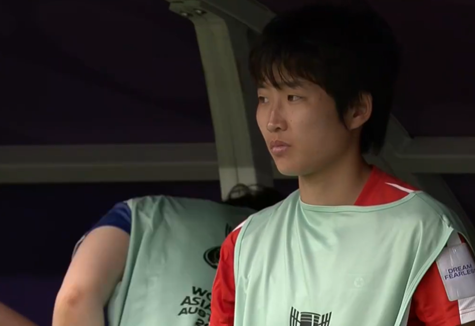 世界杯球队排名-3-0！恭喜中国女足，亚洲杯坐收渔翁之利，赢4-0=升到小组第1名