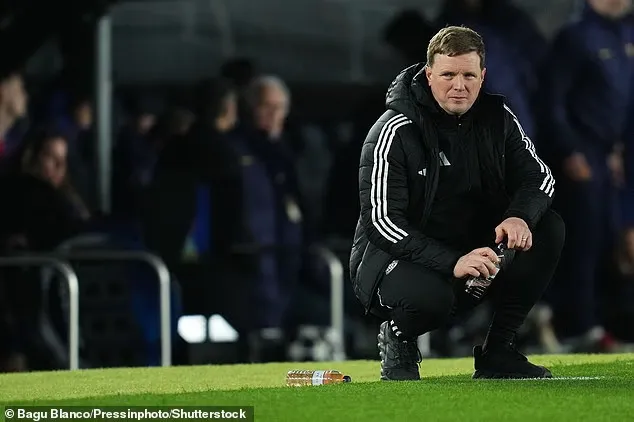 世界杯小组积分-记者：埃迪-豪仍获得高层支持，但长期未来确实出现不确定性